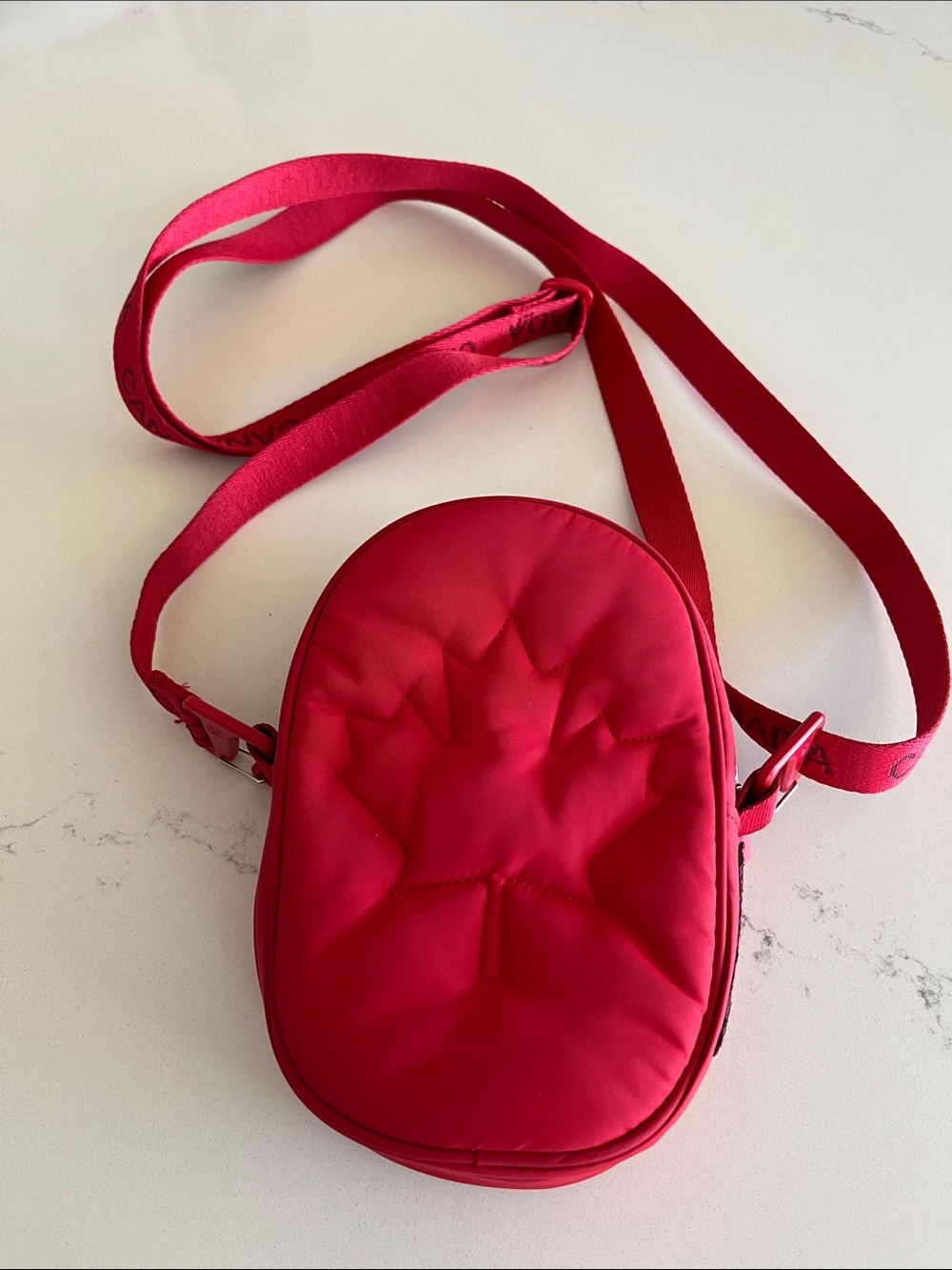 Lululemon Team Canada 22 Future Legacy crossbody bag